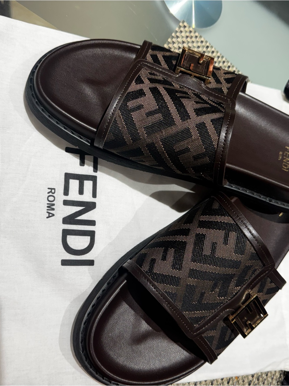 Fendi Men's Brown FF Logo Leather Slide Sandals - Picture 2 of 3